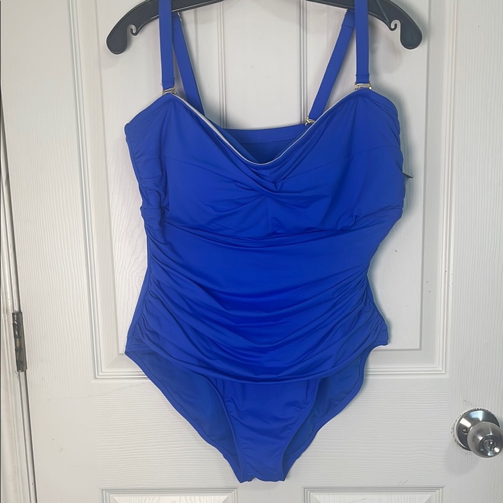 New Ralph Lauren One piece Blue Swimsuit with Timeless‎ Elegance size 18 W